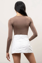 Load image into Gallery viewer, ^Fitted Round Neck Long Sleeve - Taupe