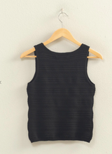 Load image into Gallery viewer, Textured Sleeveless Scoop Neck - Black