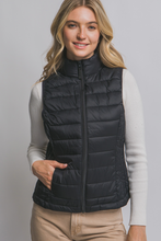 Load image into Gallery viewer, Lightweight Thermal Puffer Vest - Black