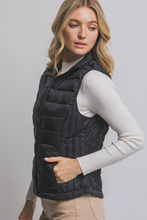 Load image into Gallery viewer, Lightweight Thermal Puffer Vest - Black