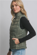 Load image into Gallery viewer, Lightweight Thermal Puffer Vest - Evergreen