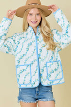 Load image into Gallery viewer, Floral Printed Quilt Jacket - Blue
