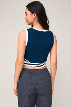 Load image into Gallery viewer, +Round Neck Contrast Band Knit Top - Navy
