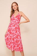 Load image into Gallery viewer, +Vibrant Floral Print Halter Maxi
