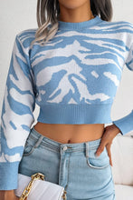 Load image into Gallery viewer, Zebra Pattern Strip Crop Sweater - Blue
