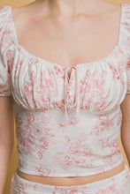 Load image into Gallery viewer, Fitted Puff Sleeve Rose Top - Pink
