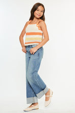 Load image into Gallery viewer, High RIse Crop Wide Leg - Medium Wash - Youth
