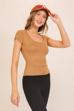 Load image into Gallery viewer, Brushed Knit Basic Top - Camel
