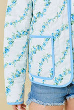 Load image into Gallery viewer, Floral Printed Quilt Jacket - Blue
