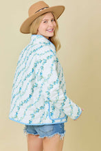 Load image into Gallery viewer, Floral Printed Quilt Jacket - Blue
