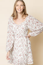 Load image into Gallery viewer, Sweetheart Neckline Puff Sleeve Dress - Floral

