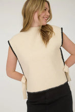 Load image into Gallery viewer, Contrast Stitch SIde Tie Top - Oatmeal
