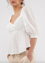 Load image into Gallery viewer, Textured Sweetheart Woven Top - White

