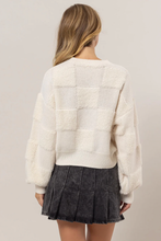 Load image into Gallery viewer, Monochromatic Checkered Sweater - Ivory
