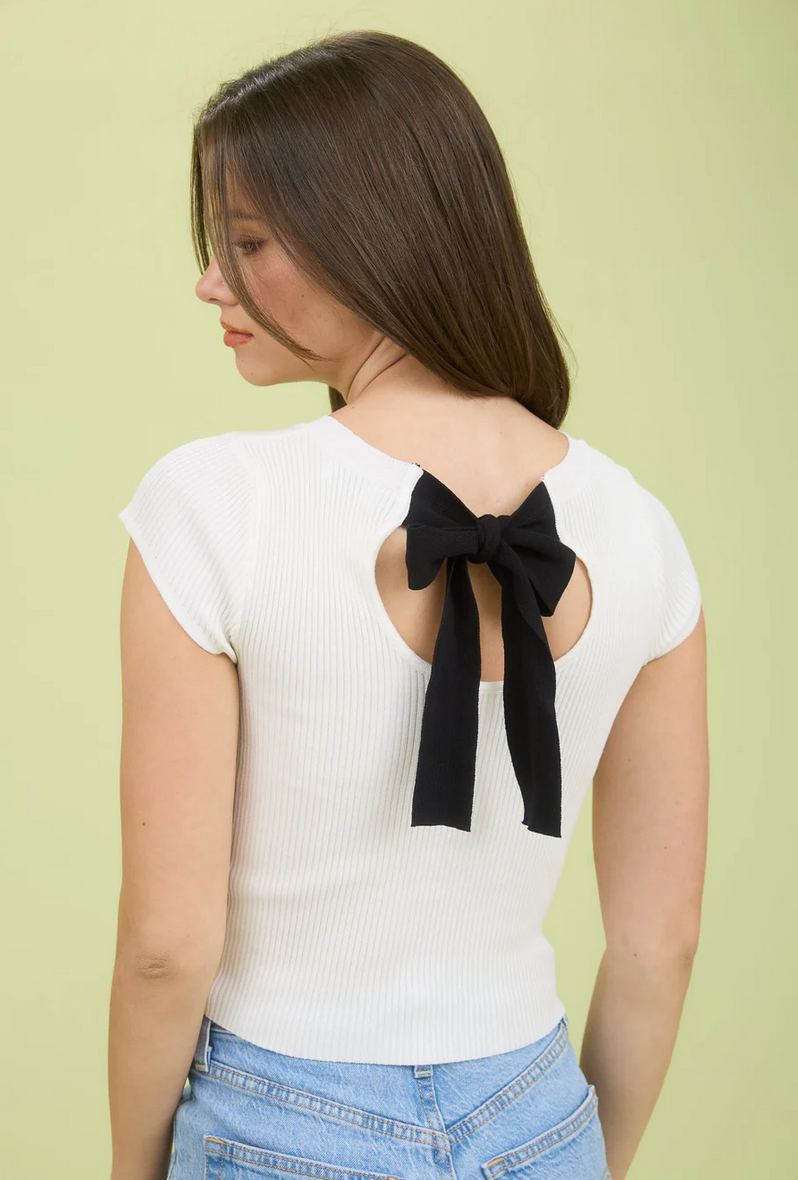 【BAON】[unisex] Ryuma Star Net Short Sleeve Over Knit Ribbed Bow Back Tie Knit Short Sleeve - Cream – Isa Roe