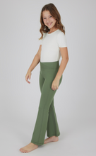 Load image into Gallery viewer, Flared Legging Agave - Youth
