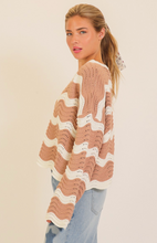 Load image into Gallery viewer, Wavy textured Knit Sweater - Taupe/White
