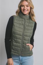 Load image into Gallery viewer, Lightweight Thermal Puffer Vest - Evergreen