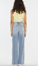 Load image into Gallery viewer, High Rise Slim Leg Light Wash - Youth