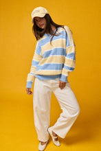 Load image into Gallery viewer, Loose Fuzzy Knit Sweater - Light Yellow/Blue

