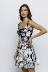 Load image into Gallery viewer, Floral Applique A-Line Mine Dress - Black/White
