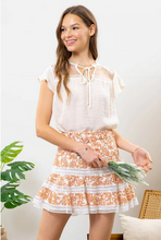 Load image into Gallery viewer, Lace Yolk Solid Blouse - Cream